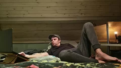 Snapshot of vincentbb1 chatting on 04-04-26, 12:02 Vincent online show from 04-04-26, 12:02