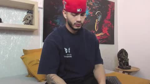 Vincent online show from 09-21-25, 03:52