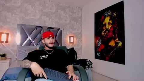 Vincent online show from 10-15-25, 04:23