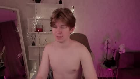 Vincent online show from 10-03-25, 05:37