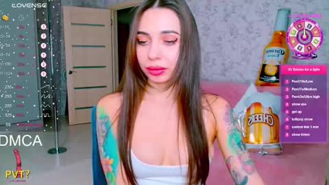 Vinkiepinkie online show from 10-02-25, 03:41