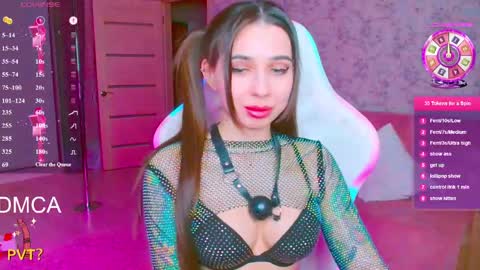 Snapshot of vinkiepinkie chatting on 03-20-26, 04:34 Vinkiepinkie online show from 03-20-26, 04:34