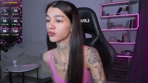 vinkitinkii online show from 12-29-24, 06:56