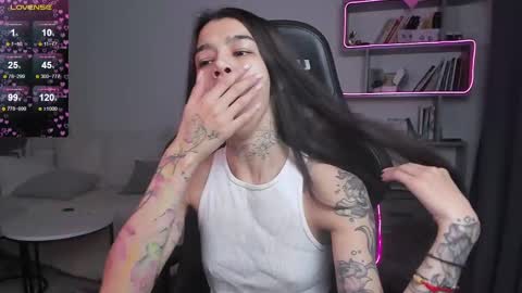 vinkitinkii online show from 02-13-25, 07:13