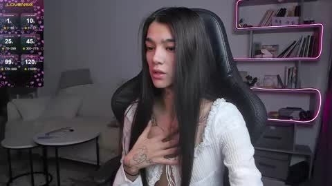 vinkitinkii online show from 02-19-25, 06:33