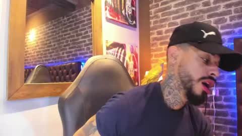 ---Vinzen--- online show from 09-25-25, 04:49