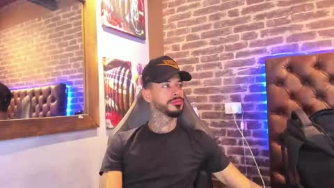 ---Vinzen--- online show from 10-20-25, 05:41