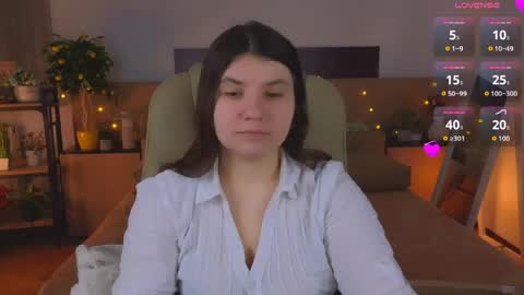 Snapshot of viola__shy chatting on 04-12-26, 07:19 Viola online show from 04-12-26, 07:19