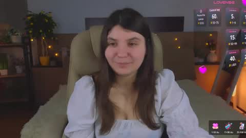 Snapshot of viola__shy chatting on 04-16-26, 09:37 Viola online show from 04-16-26, 09:37