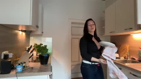 Snapshot of viola_beck chatting on 03-14-26, 09:26 Vio online show from 03-14-26, 09:26