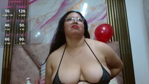 Snapshot of violemurray chatting on 02-26-26, 11:42 violemurray online show from 02-26-26, 11:42