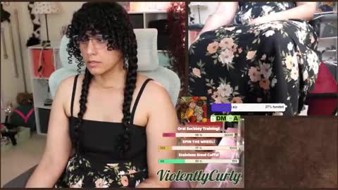 Curly the Coin Operated Toy online show from 11-12-25, 11:14