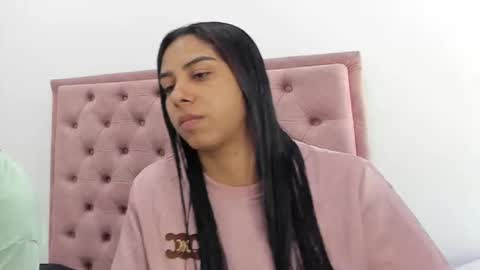 Violet and Myers online show from 09-14-25, 01:43