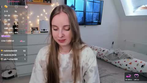 Violet online show from 03-06-26, 12:56