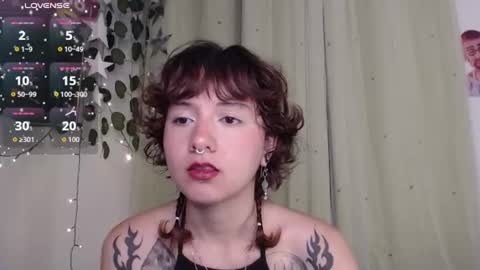 Snapshot of violet_bluee chatting on 07-11-26, 08:06 Violet online show from 07-11-26, 08:06