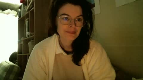 Snapshot of violet_ether chatting on 06-17-26, 04:19 Violet Ether online show from 06-17-26, 04:19