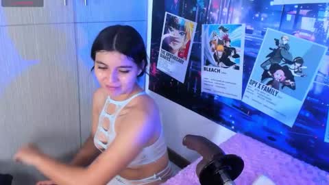 Snapshot of violet_fiore chatting on 03-19-26, 01:48 Violet Fiore online show from 03-19-26, 01:48