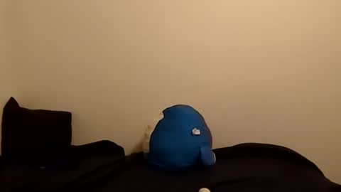 Snapshot of violet_kitty_9 chatting on 07-19-26, 04:38 Violet Kitty online show from 07-19-26, 04:38