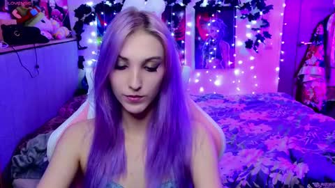 Snapshot of violet_noir_ chatting on 03-03-25, 11:44 Deya online show from 03-03-25, 11:44