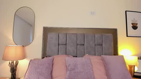 Snapshot of violet_nova1 chatting on 02-23-26, 11:29 Violet Nova online show from 02-23-26, 11:29