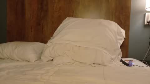 violet_winter97 online show from 03-31-26, 02:13