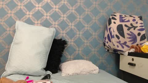 Violeta  online show from 12-27-24, 10:05