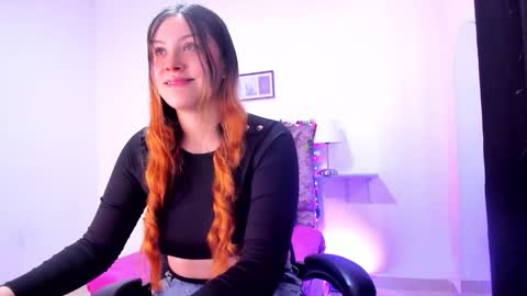 Snapshot of violeta_cutee chatting on 02-02-26, 02:16 Violeta online show from 02-02-26, 02:16