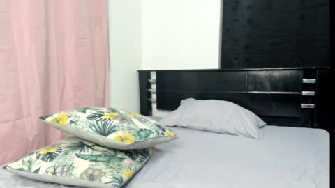 Snapshot of violeta_gracee chatting on 07-14-26, 02:05 violeta_gracee online show from 07-14-26, 02:05