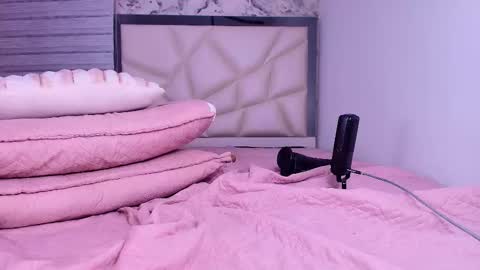 violeta london online show from 03-21-26, 08:19