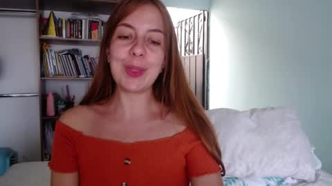Violeta Peter online show from 12-15-25, 09:41