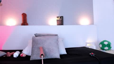Snapshot of violeta_queen11 chatting on 07-22-26, 03:04 Violeta online show from 07-22-26, 03:04