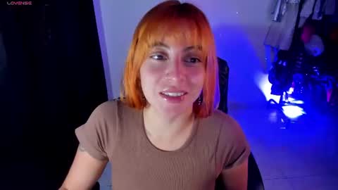 Snapshot of violetaarey chatting on 06-30-26, 09:38 Violeta Help me reach 150 thumbs up online show from 06-30-26, 09:38