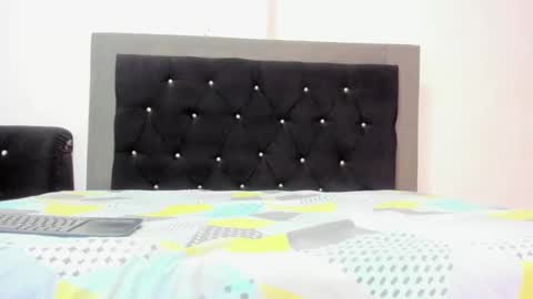 VioletaDums online show from 02-03-25, 02:36