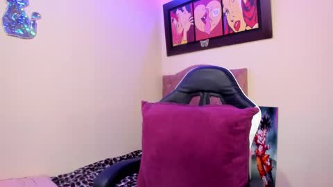 Jimena online show from 03-04-25, 05:56