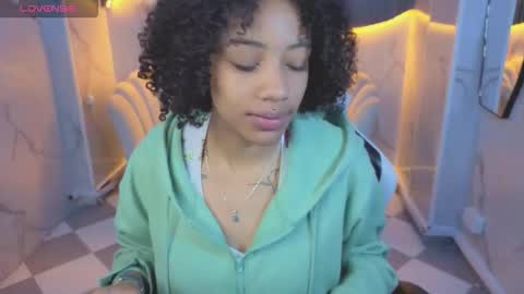 violeth_b online show from 02-18-26, 12:56