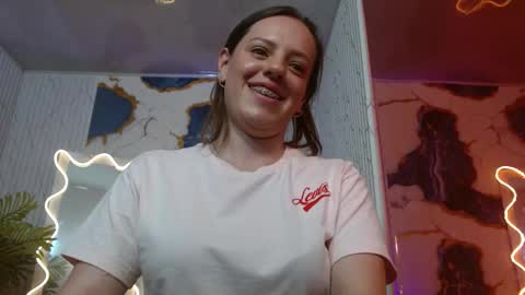 violethh_tay online show from 02-26-26, 09:14