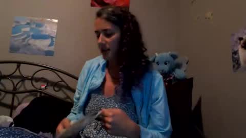 Violet Hooper online show from 06-06-26, 03:44