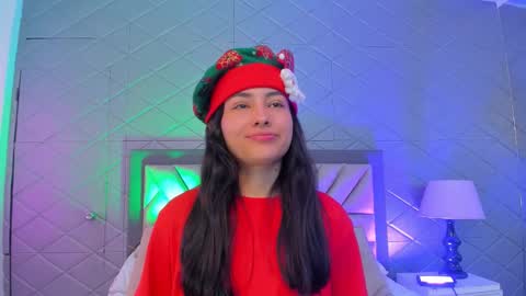 Violet Rousse online show from 12-01-25, 04:45