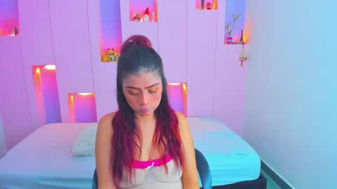 violetsmith online show from 12-29-24, 08:26