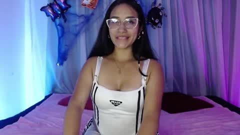 Snapshot of violetsweet_cs chatting on 10-14-25, 10:21 violetsweet_cs online show from 10-14-25, 10:21