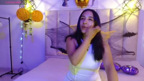 Snapshot of violetsweet_cs chatting on 10-23-25, 05:23 violetsweet_cs online show from 10-23-25, 05:23