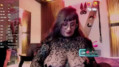 violett_8 online show from 06-19-26, 05:56