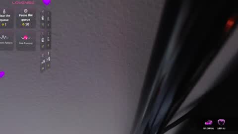 Snapshot of violett_brown9 chatting on 07-04-26, 07:25 violett_brown9 online show from 07-04-26, 07:25