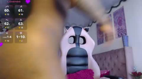 Snapshot of violett_brown9 chatting on 07-12-26, 07:43 violett_brown9 online show from 07-12-26, 07:43
