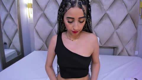 Violett  online show from 01-08-26, 08:11