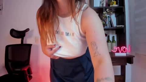 Violeta online show from 03-08-26, 12:08