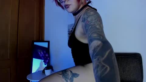 violett_sykes online show from 04-11-26, 06:18