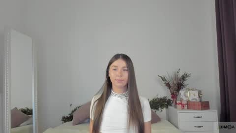 Snapshot of violetta_finch chatting on 12-15-24, 02:37 violetta_finch online show from 12-15-24, 02:37