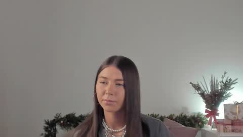 Snapshot of violetta_finch chatting on 12-27-24, 08:24 violetta_finch online show from 12-27-24, 08:24