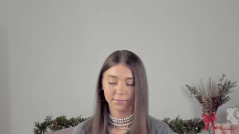 Snapshot of violetta_finch chatting on 01-18-25, 08:20 violetta_finch online show from 01-18-25, 08:20